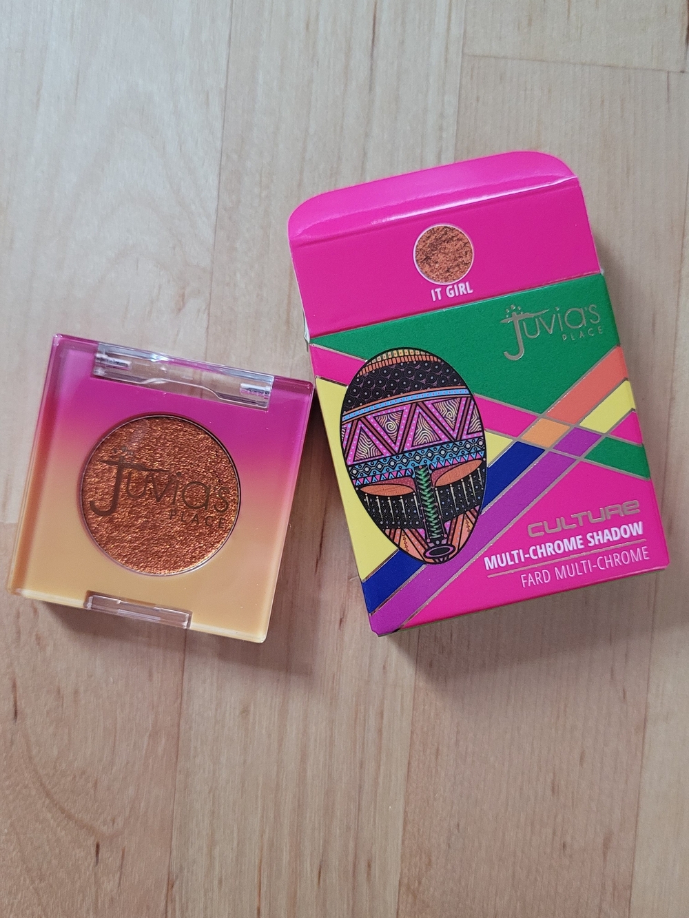 JUVIAS PLACE Culture Multi Chrome Eyeshadow It Girl Full Size New In Box Juvia's